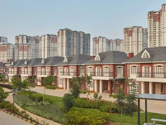 Apartment towers and landscaped grounds at Prestige Lakeside Habitat near Varthur, Whitefield